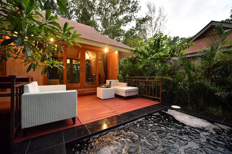 The Touch Green : One Bedroom Villa with Jacuzzi